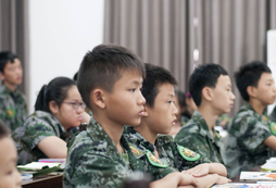 臺(tái)北軍事夏令營(yíng)幫助青少年養(yǎng)成良好的習(xí)慣