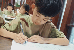 孩子參加泰州軍事夏令營(yíng)安全嗎？