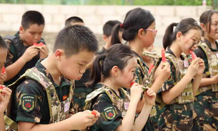 天津軍事夏令營(yíng)