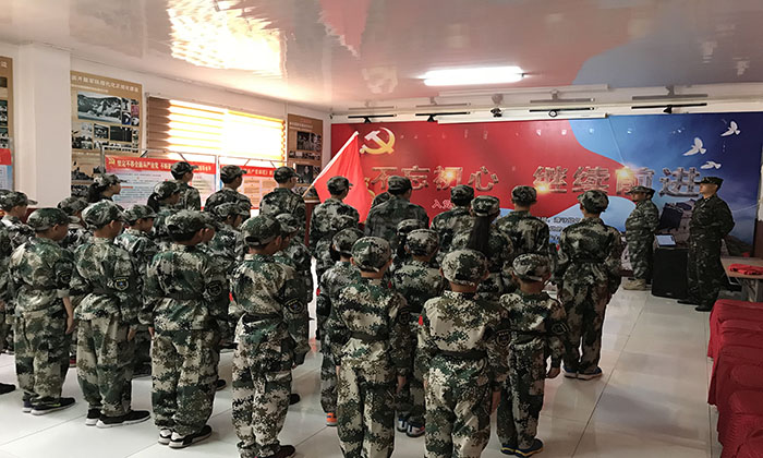 青少年參加天津軍事夏令營(yíng)會(huì)有什么收獲？.jpg