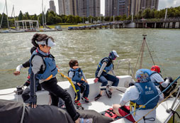 孩子暑期去體能訓(xùn)練夏令營好不好？