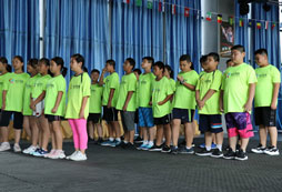 孩子去國內(nèi)的體能訓(xùn)練夏令營好不好