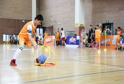 上海有沒(méi)有走訓(xùn)的體育夏令營(yíng)？