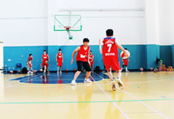 體育夏令營對(duì)孩子的好處有哪些