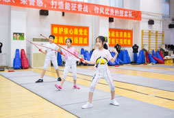 國(guó)內(nèi)好口碑體育夏令營(yíng)推薦，八大報(bào)名機(jī)構(gòu)