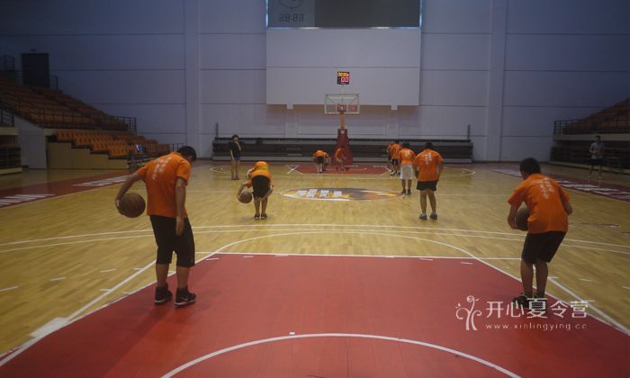 籃球有周末培訓(xùn)班嗎？.jpg