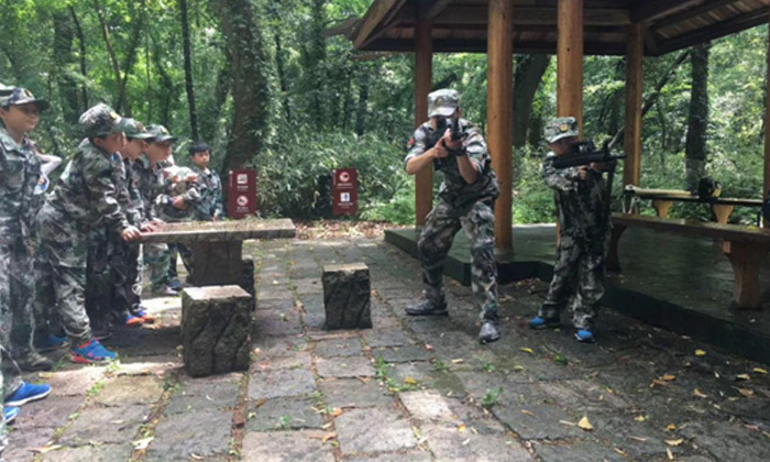 特種兵戰(zhàn)術(shù)示范