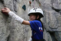 暑期拓展夏令營(yíng)幫助孩子改善拖拉懶散壞習(xí)慣！