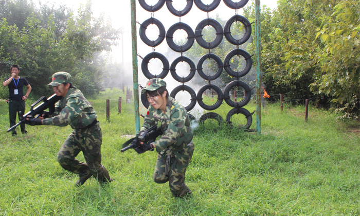 軍事拓展夏令營