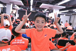 素質(zhì)拓展夏令營(yíng)對(duì)孩子的好處有哪些