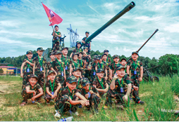 青少年為什么選擇鐵血獵人夏令營？