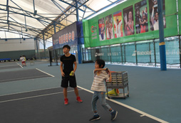  網(wǎng)球夏令營如何保障青少年人身安全