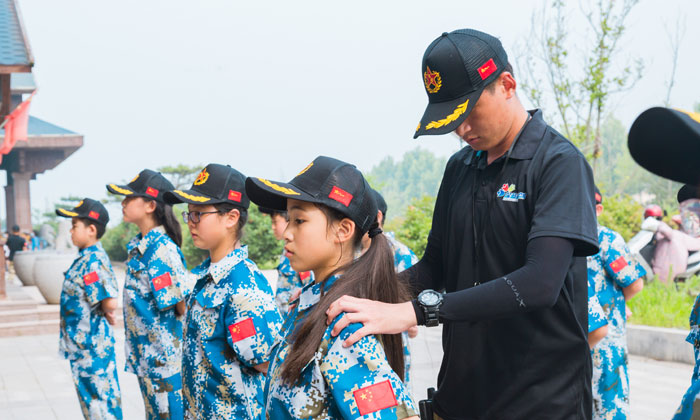 威海軍事夏令營(yíng)費(fèi)用