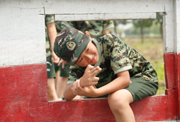 國(guó)內(nèi)有哪些軍事和文化相結(jié)合的夏令營(yíng)活動(dòng)？