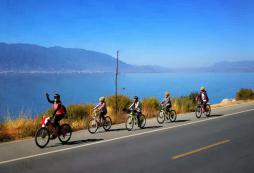 這個(gè)假期與孩子一起去云南參加文化親子游學(xué)營