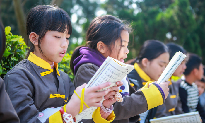 2018年暑假參加中小學(xué)生文化訓(xùn)練營(yíng)的收獲.jpg