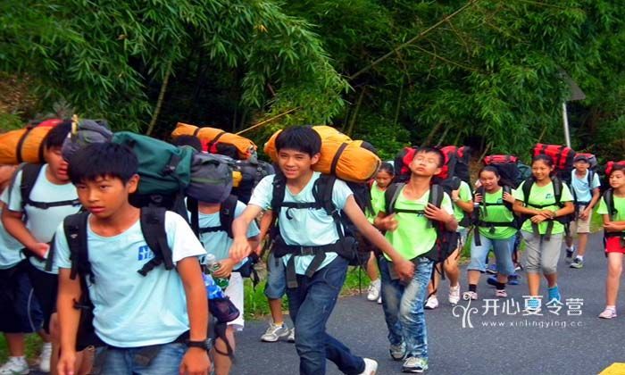 有適合小學生的文化探索夏令營么？