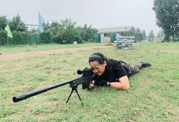 小學(xué)生參加軍事夏令營怎么樣？