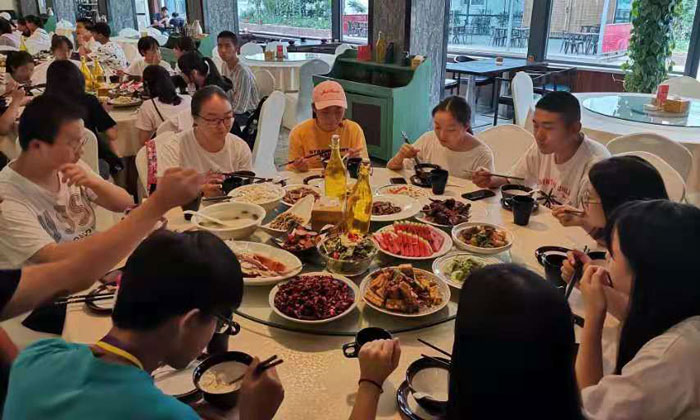 我們的午餐