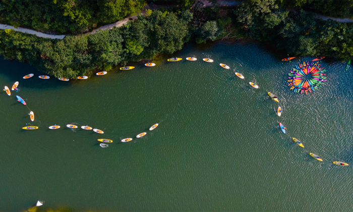 列隊(duì)活動(dòng)