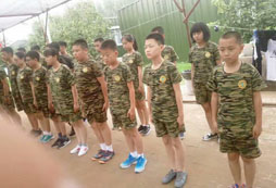 武漢軍事夏令營(yíng)活動(dòng)內(nèi)容有哪些？