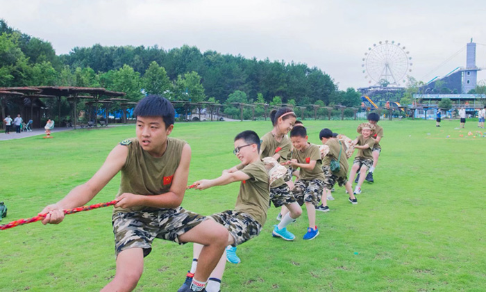 武漢軍事夏令營機構(gòu)推薦