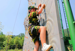 武漢軍事夏令營(yíng)青少年卓越成長(zhǎng)最好的課程