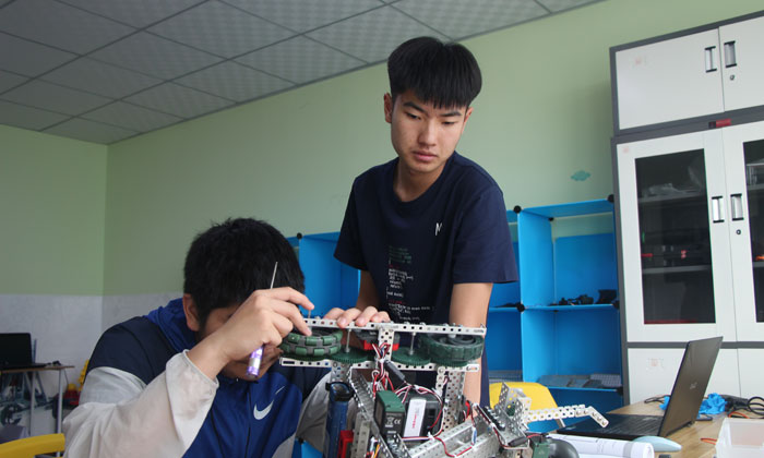 武漢科技夏令營.jpg
