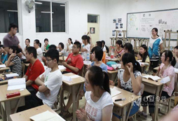 武漢快樂(lè)夏令營(yíng)對(duì)孩子的學(xué)習(xí)有幫助嗎