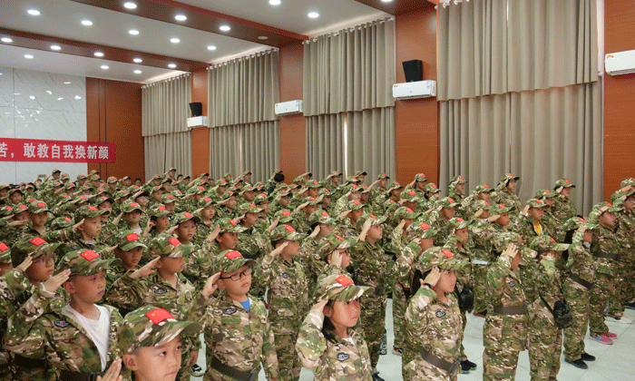 武漢軍事夏令營哪個機構好