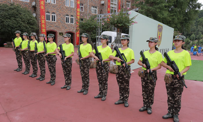 武漢有沒有軍事夏令營