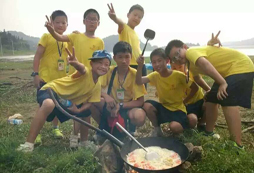 參加武漢軍事拓展夏令營能夠鍛煉孩子的意志嗎?