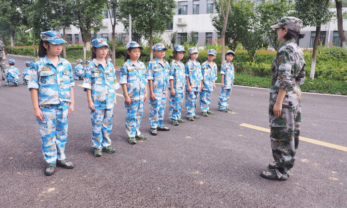 武漢小學(xué)生軍事夏令營(yíng)排行榜