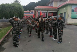 參加烏魯木齊軍事夏令營(yíng)可以收獲哪些