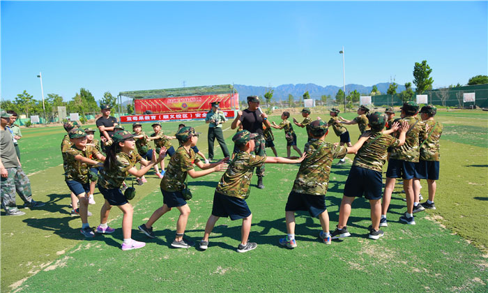 無錫軍訓(xùn)夏令營哪家好