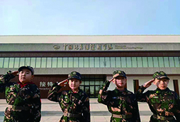 無錫軍事夏令營為孩子未來的生活打下基礎(chǔ)