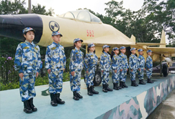 廣東黃埔軍事冬令營(yíng)小學(xué)生課程好不好?