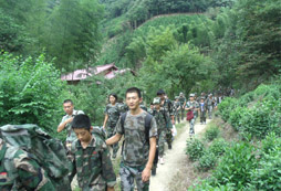 孩子在上海西點(diǎn)軍事夏令營(yíng)能收獲什么