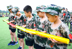 上海西點軍事夏令營有哪些服務保障