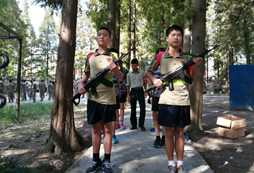 參加上海西點(diǎn)軍事夏令營(yíng)可以培養(yǎng)孩子的意志力