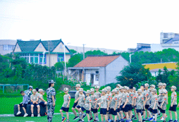 軍事化嚴(yán)格訓(xùn)練