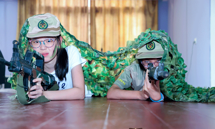 隱蔽埋伏，重拳出擊