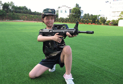 ”特種兵女戰(zhàn)士“