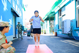 跳遠(yuǎn)練習(xí)