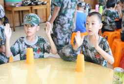 上海西點軍事夏令營聚餐開始