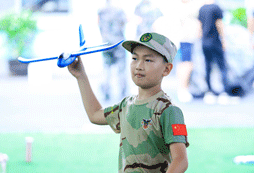 玩飛機(jī)玩具