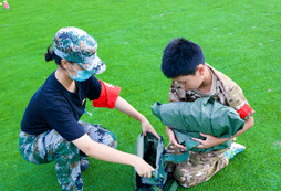 整理訓(xùn)練裝備