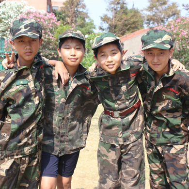上海西點軍事回爐軍官夏令營特色課程