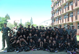 上海西點軍事夏令營打造孩子過硬本事