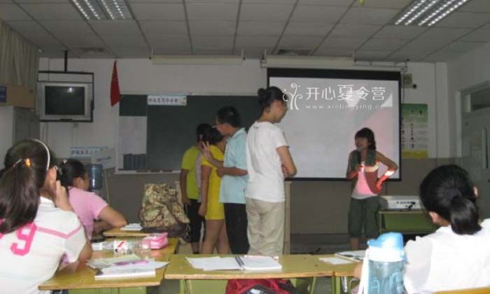 夏令營讓學(xué)英語變得輕松簡單